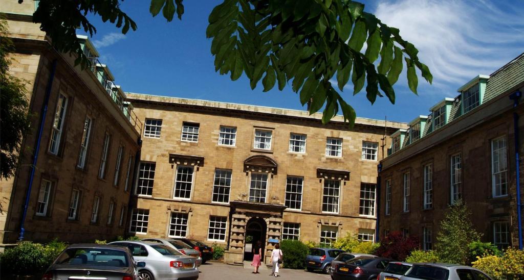 Отель The Stables Mexborough Экстерьер фото